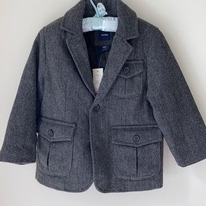 Tweed gap jacket.